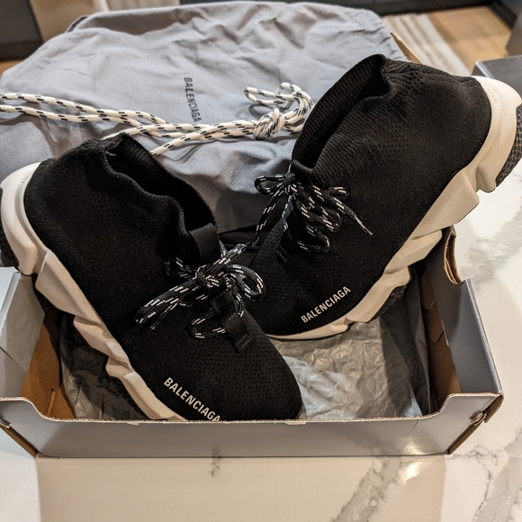 Authentic Balenciaga runners, excellent condition, box, dustbag etc - Picture 2 of 11